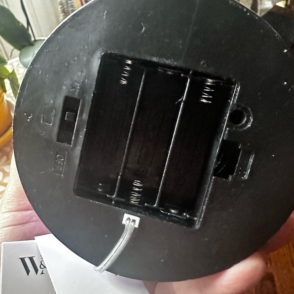 W&A Mini Metallic Purple Glass Lamp with Shade - Picture 5 of 6